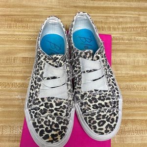 Blowfish Malibu casual cheetah shoes